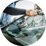 pare brise et vitrage automobile à Saint-Antoine-du-Rocher près de Tours en Indre-et-Loire 37